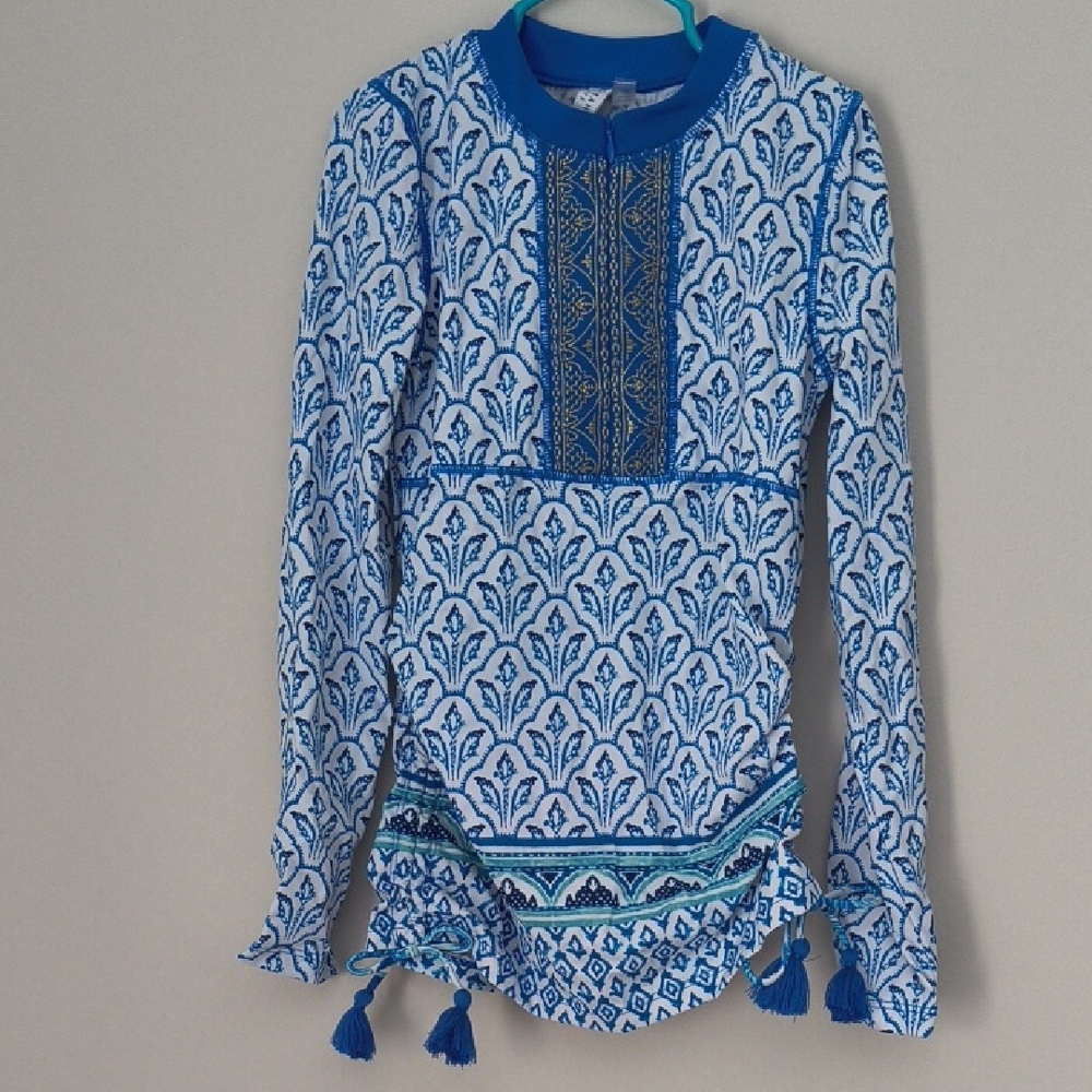 Blue and White Patterned Long Sleeve Top